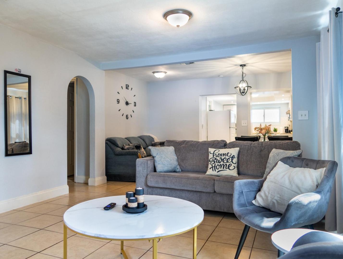 Cozy Home Near Busch Gardens Adventure Island And Usf Tampa Esterno foto